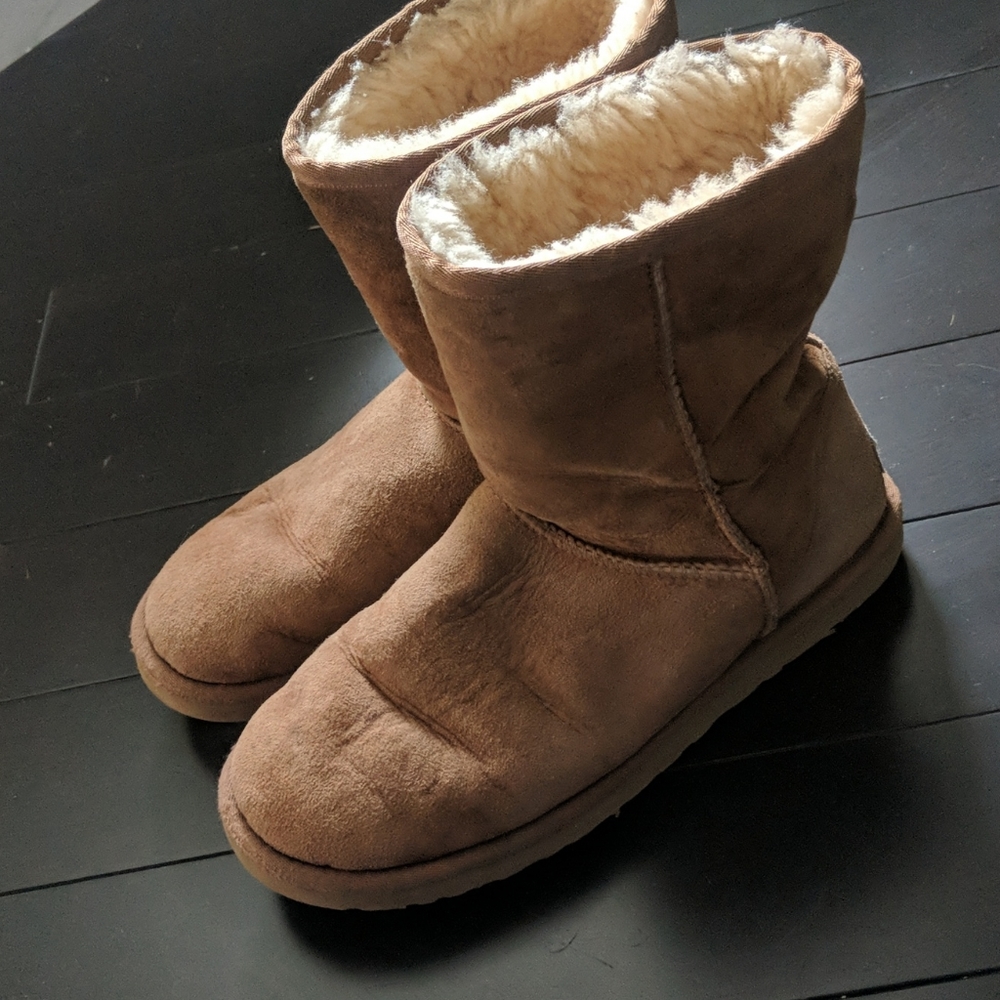 Classic Uggs - image 2